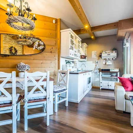 Aparthost Tatra View * كوشتيليسكا