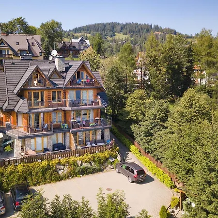 Aparthost Tatra View アパート *