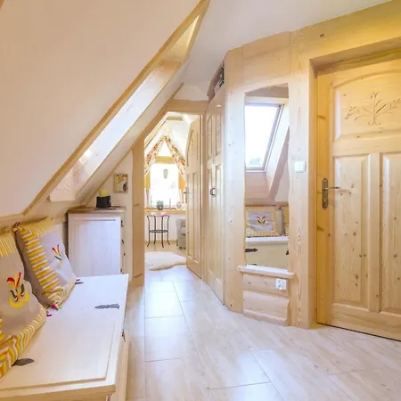 Aparthost Tatra View كوشتيليسكا